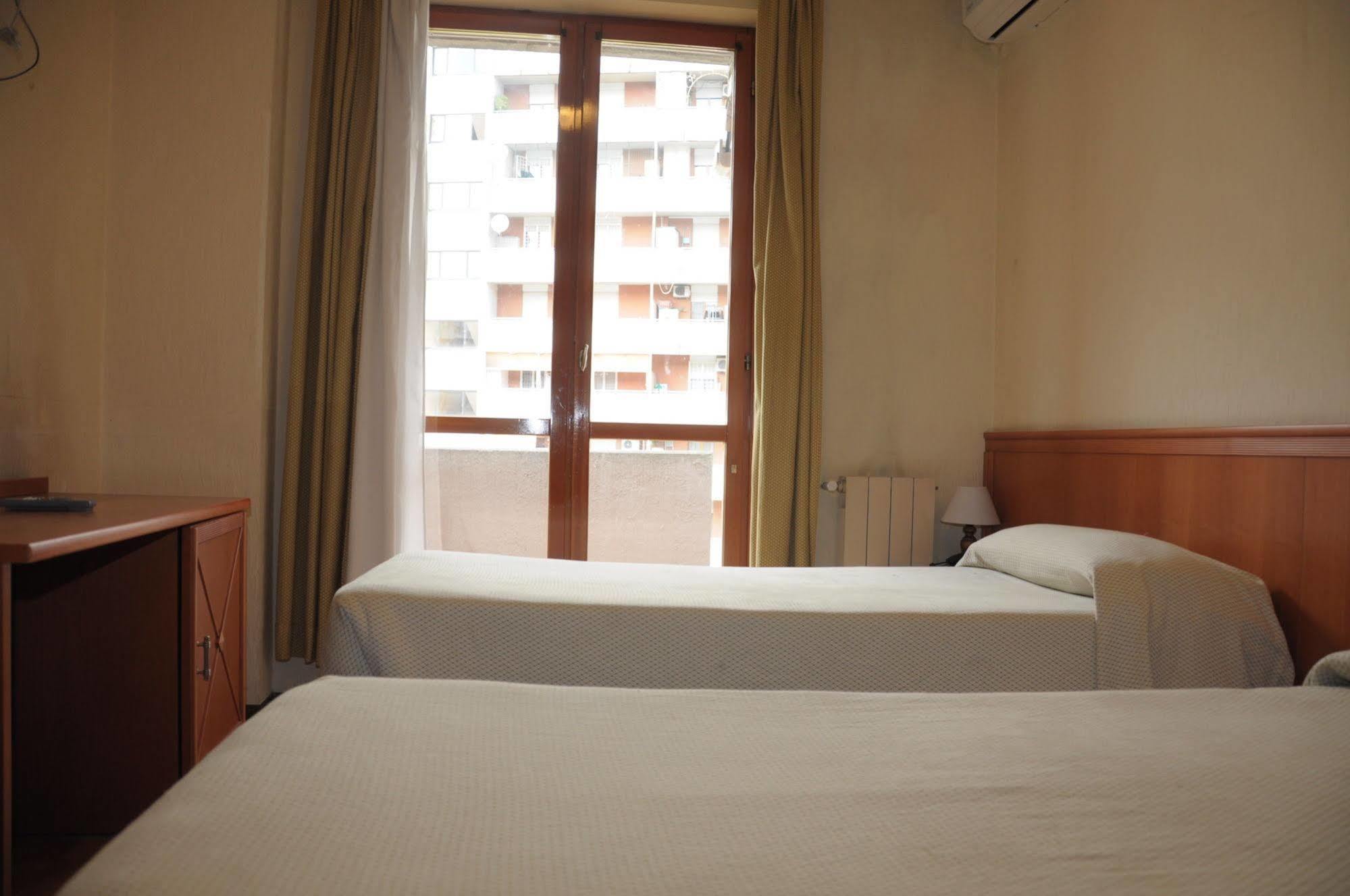 Hotel Cinecitta โรม ภายนอก รูปภาพ
